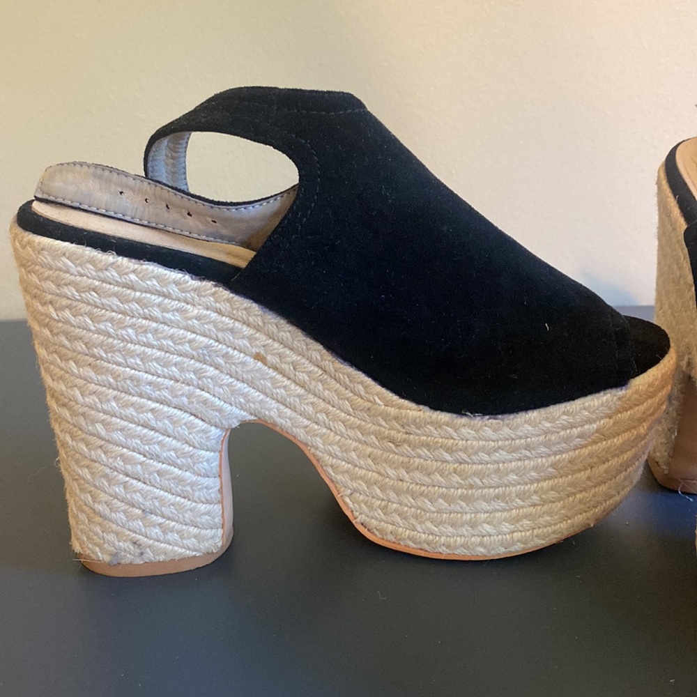 Black espadrilles from Nasty gal